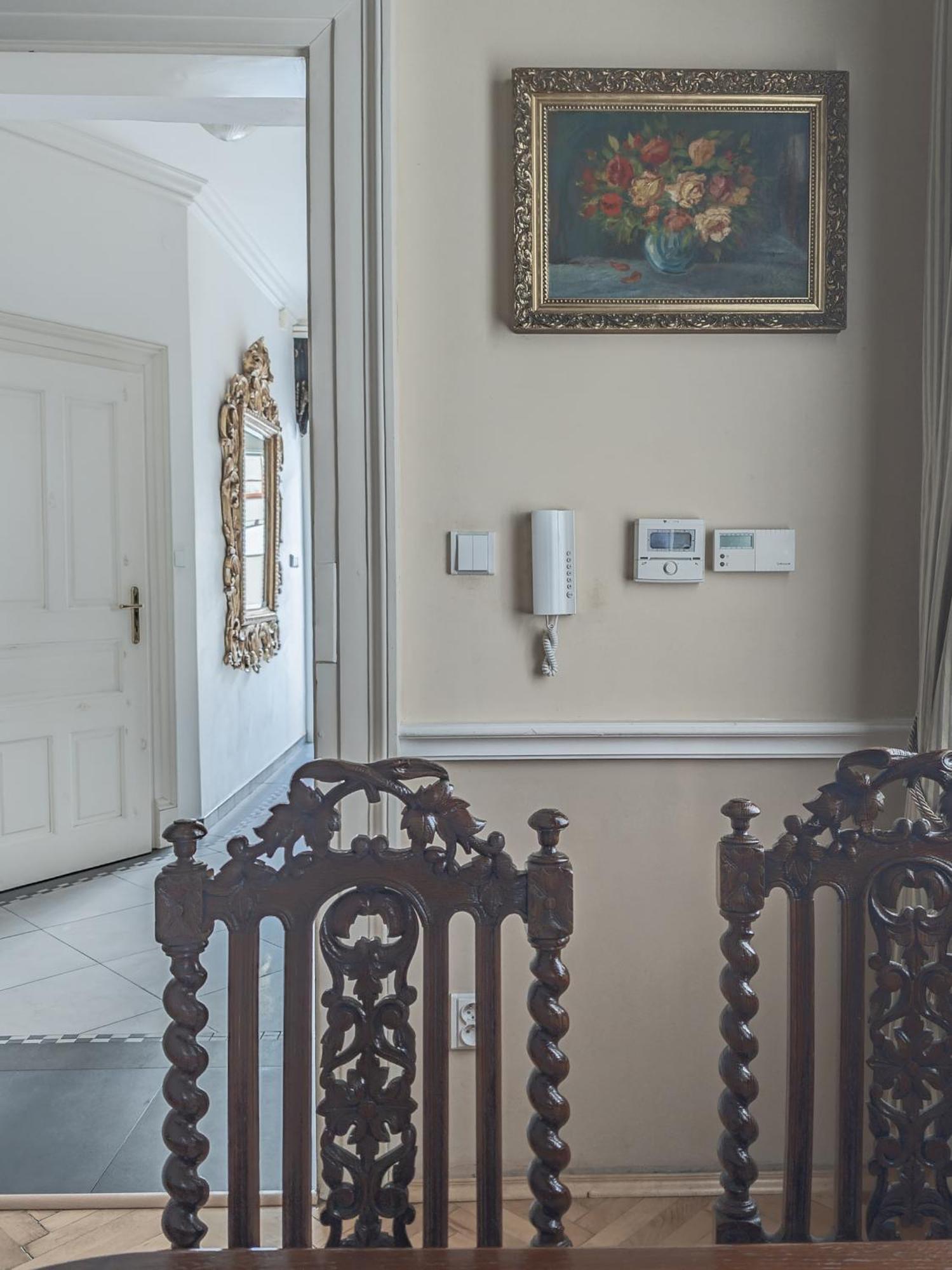 Villa With Hot-Tub, Terrace And Garden, Wenceslass Square Praga Esterno foto